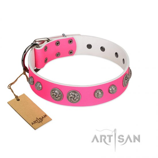 "Silver Drops" Designer Handmade FDT Artisan Pink Leather Dog Collar - إضغط الصورة للإغلاق