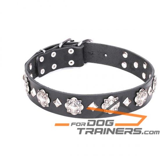 'Code of Chivalry' FDT Artisan Embellished Leather Dog Collar - إضغط الصورة للإغلاق