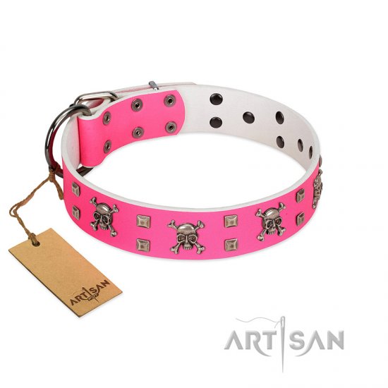 "Rosy Jack" Modern Handmade FDT Artisan Pink Leather Dog Collar - إضغط الصورة للإغلاق