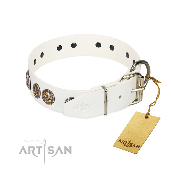 Decorated white leather dog collar is super trendy